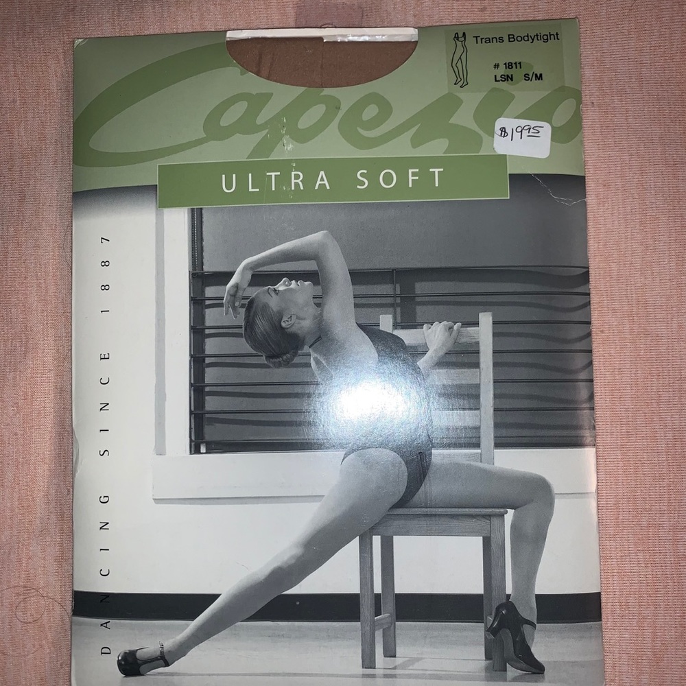 Capezio light suntan body tights